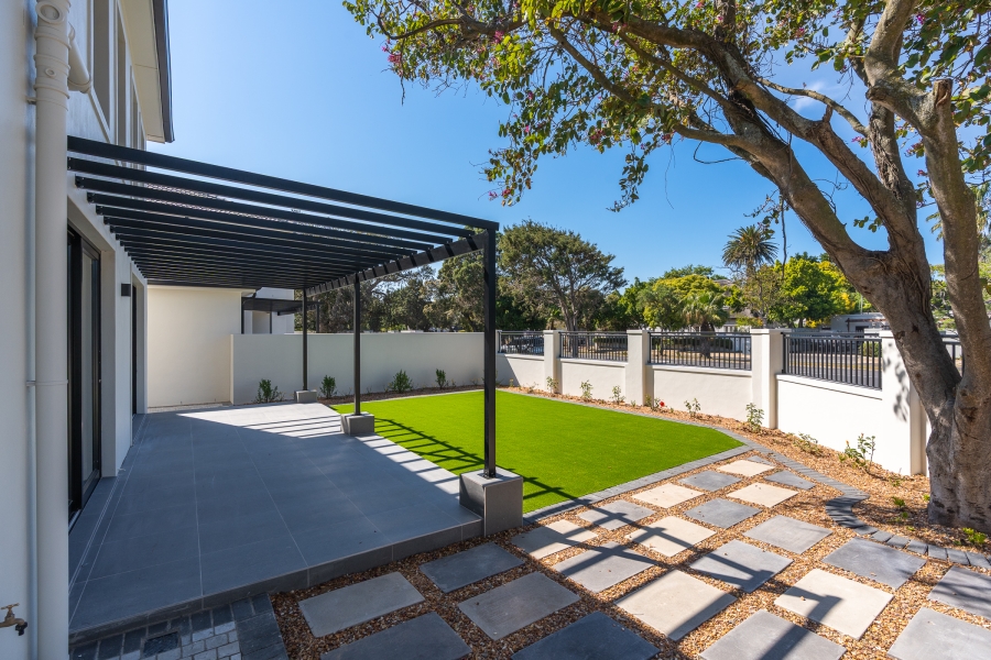 To Let 3 Bedroom Property for Rent in Pinelands Western Cape